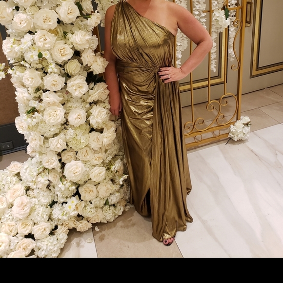 This is a beautiful McDougal dress in liquid gold color in size 12.  Worn once. - Picture 5 of 5